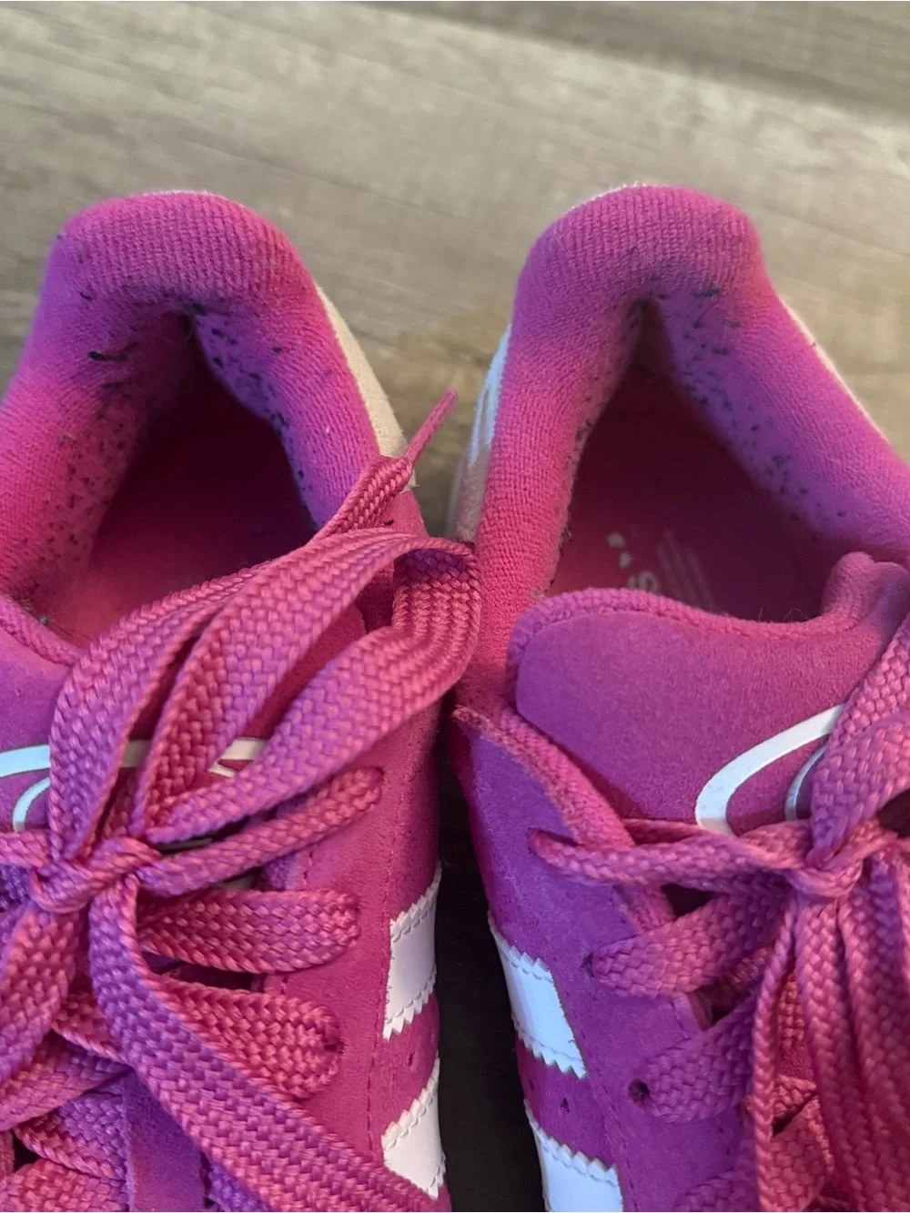 Adidas Campus GS Pink Suede Sneakers Kids 7 / Women’s 8.5